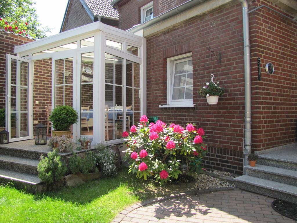 Hotel Am Weyerhof Kerpen (North Rhine-Westphalia) Exterior foto